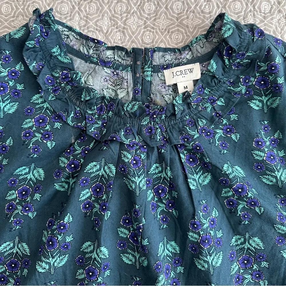 J. CREW Long Sleeve Ruffleneck Poplin Blouse Floral Spruce Antique Navy Size M